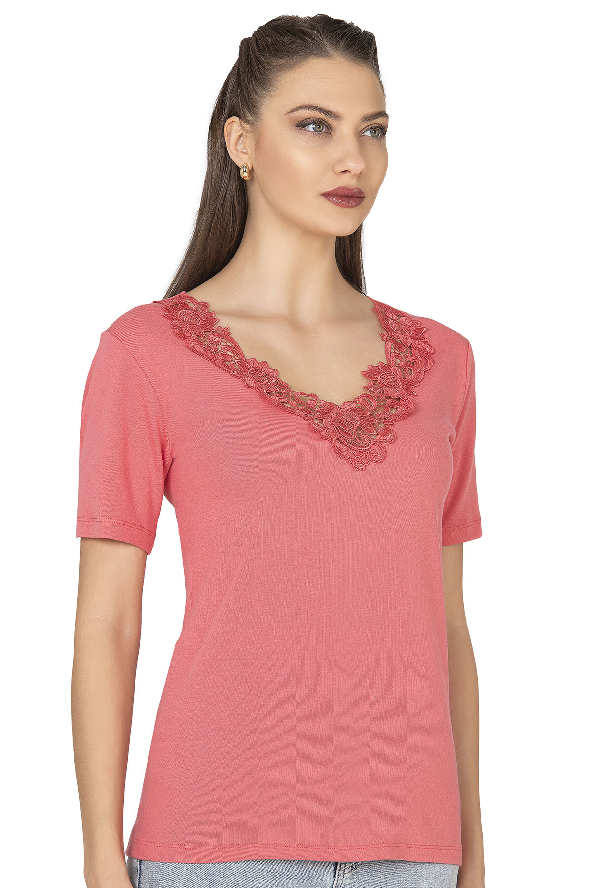 Özkan 2005 Kadın %100 Pamuklu Esnek Rahat Dantelli Güpürlü V Yaka Kısa Kollu Manolya Atlet Fanila