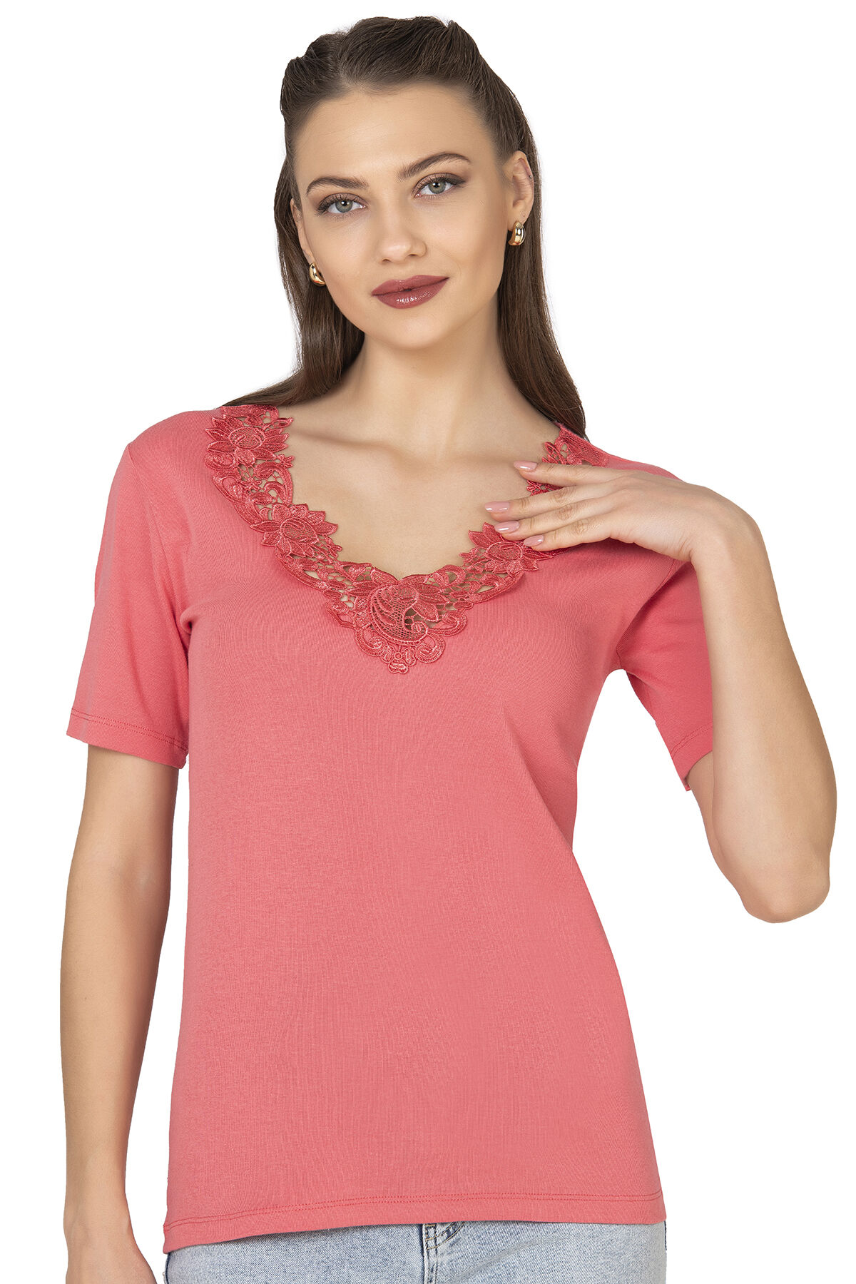 Özkan 2005 Kadın %100 Pamuklu Esnek Rahat Dantelli Güpürlü V Yaka Kısa Kollu Manolya Atlet Fanila