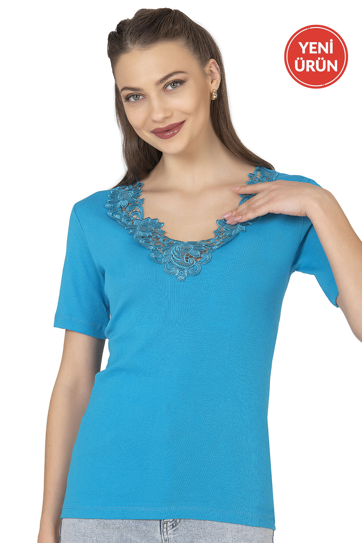 Özkan 2005 Kadın %100 Pamuklu Esnek Rahat Dantelli Güpürlü V Yaka Kısa Kollu Manolya Atlet Fanila