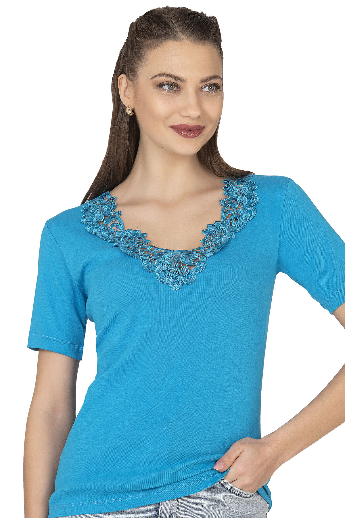 Özkan 2005 Kadın %100 Pamuklu Esnek Rahat Dantelli Güpürlü V Yaka Kısa Kollu Manolya Atlet Fanila