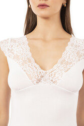 Özkan 24205 Kadın Pamuklu Kısa Kollu Dantelli Örme Atlet - Thumbnail