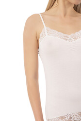 Özkan 25531 Kadın Pamuklu Modal Esnek Rahat Dantel Detaylı İnce Askılı Atlet - Thumbnail