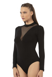 Özkan 25783 Kadın Ring Viskon Yarım Balıkçı Yaka Uzun Kollu Yakası Tül Detaylı Kancalı Çıtçıtlı Body - Thumbnail