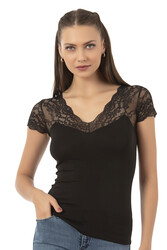 Özkan 26947 Kadın Pamuklu Modal Esnek Yumuşak Önü Dantel Detaylı V Yaka Atlet - Thumbnail
