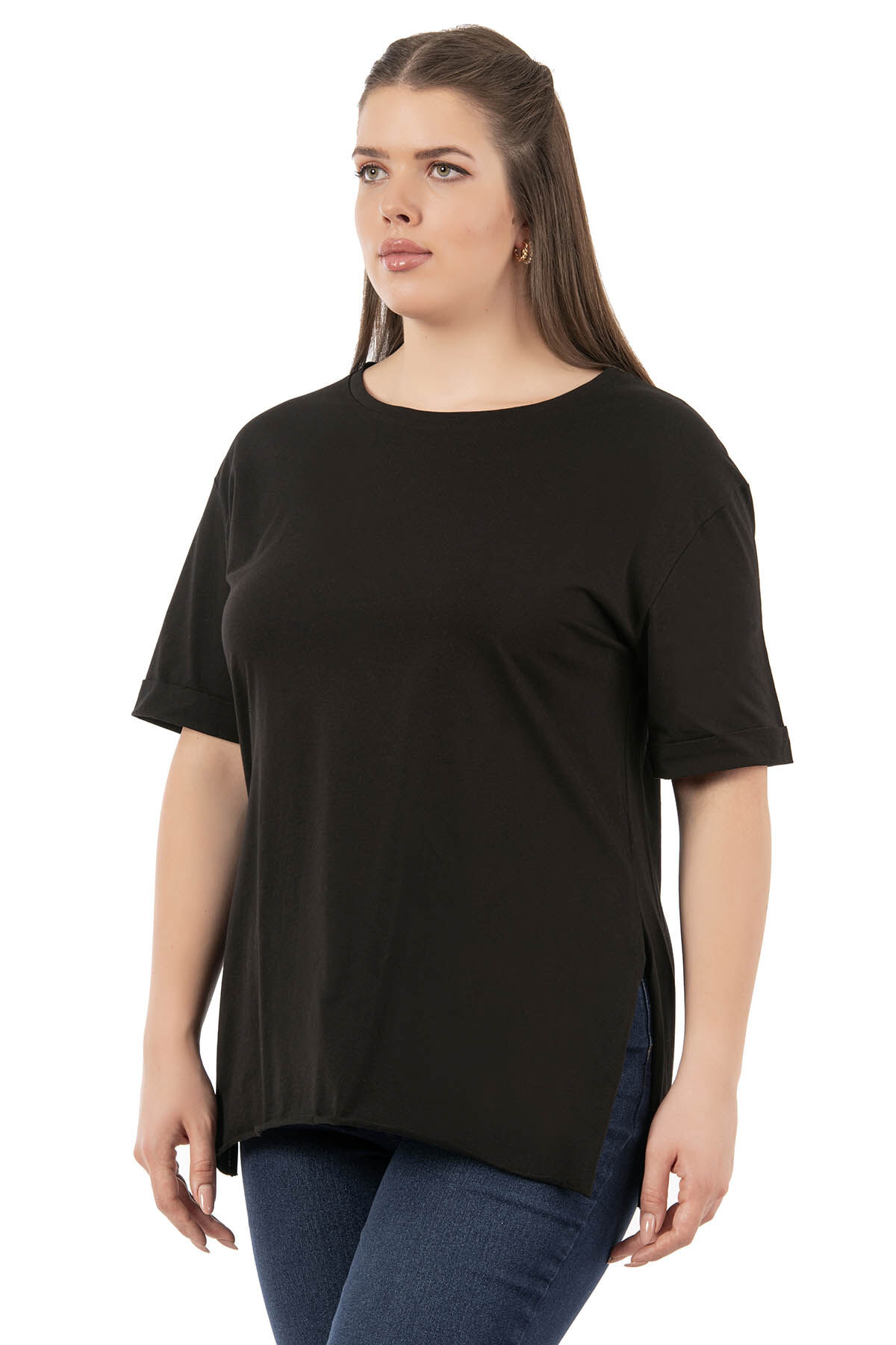 Özkan 27071 Kadın %100 Pamuklu Süprem Esnek Rahat Yuvarlak Yaka Yırtmaç Detaylı Büyük Beden Kısa Kollu T-shirt