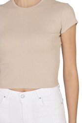 Özkan 27433 Kadın Crop Pamuklu Kaşkorse Esnek Rahat Bisiklet Yaka Kısa Kollu T-shirt Bluz - Thumbnail