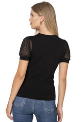 Özkan 27680 Kadın Premium Kumaş Ring Viskon Kısa Kollu T-Shirt Bluz Bisiklet Yaka Tül Detaylı - Thumbnail