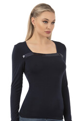 Özkan 7429 Kadın Worteks Viskon Kumaş Esnek Rahat Yakası Pul Nakışlı Uzun Kollu Bluz - Thumbnail