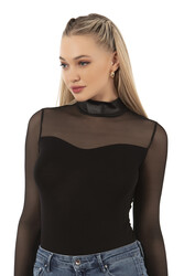 Özkan 20577 Kadın Viskon Yarım Balıkçı Yaka Tül Detaylı Esnek Rahat Uzun Kollu Kancalı Çıtçıtlı Body - Thumbnail